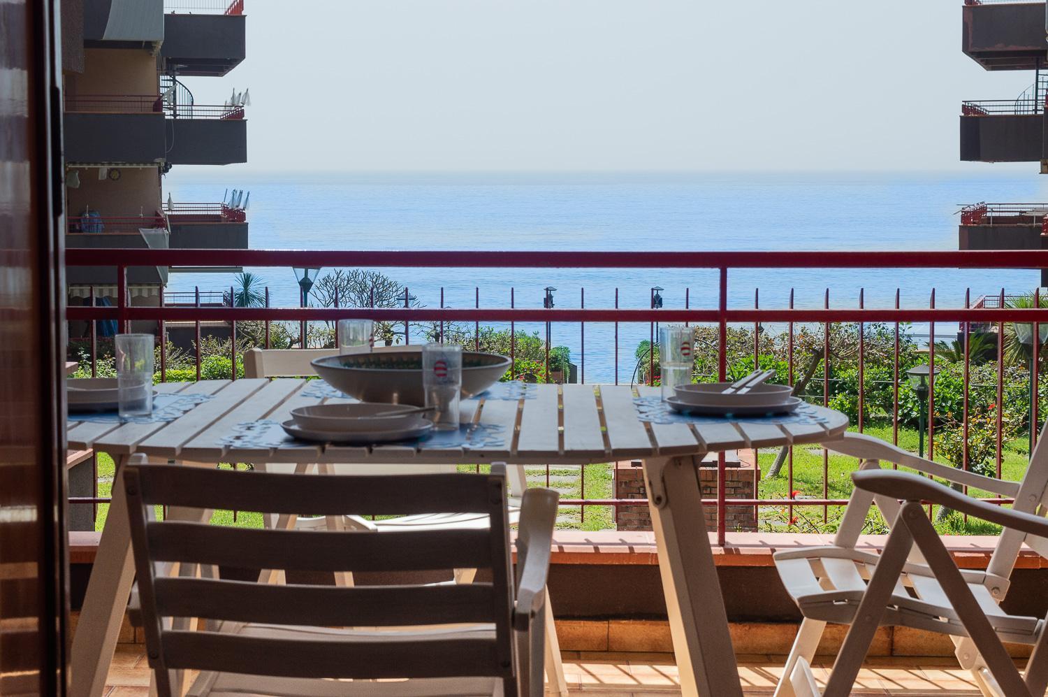 Beach House Blue Holiday Letojanni Εξωτερικό φωτογραφία