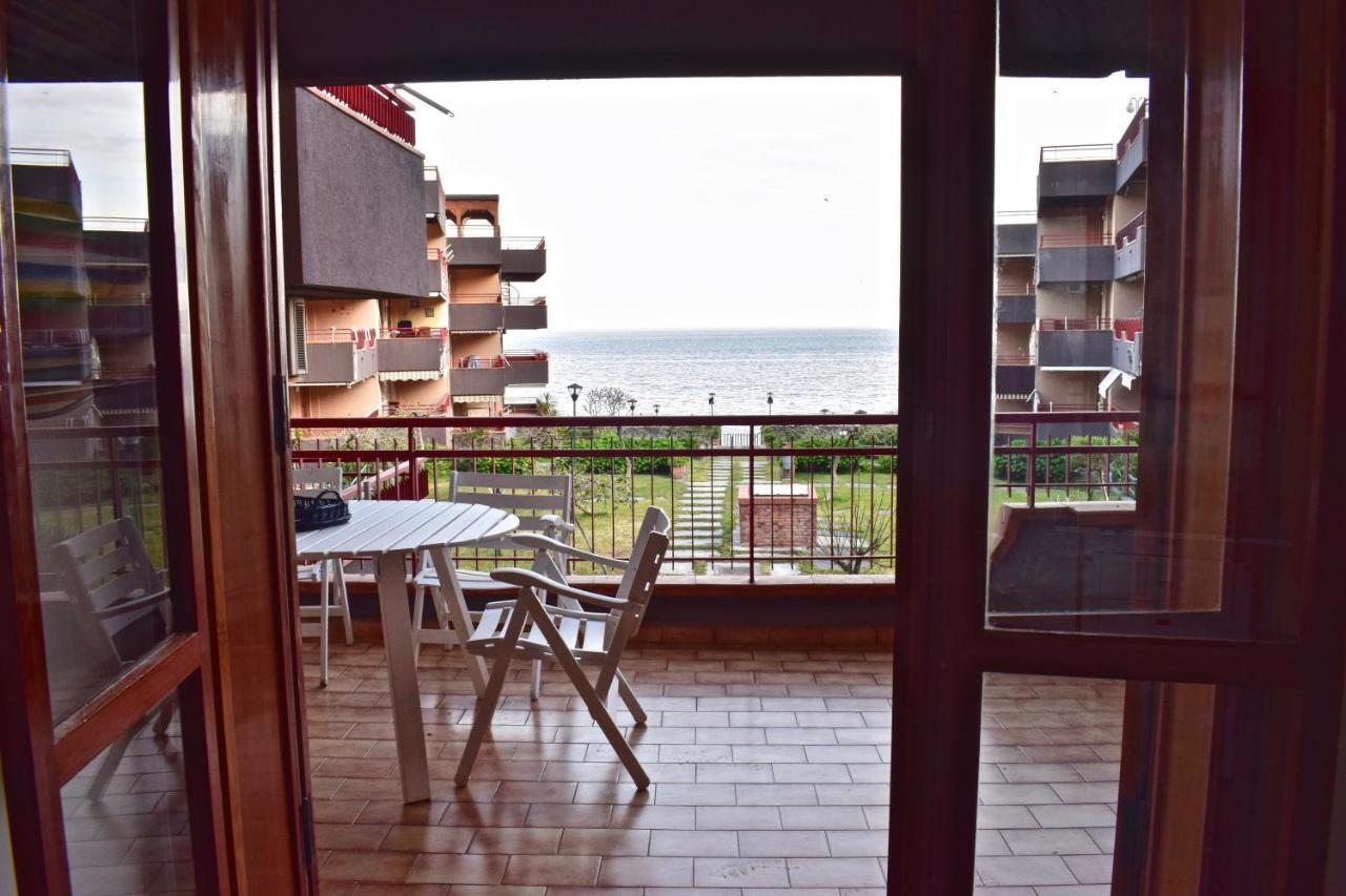 Beach House Blue Holiday Letojanni Εξωτερικό φωτογραφία